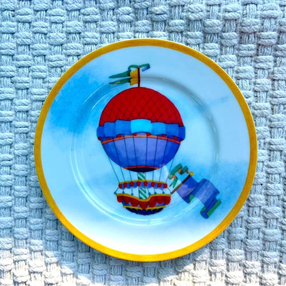 Four Williams-Sonoma Montgobfiere Hot Air Balloons 7 1/2